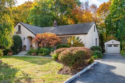 348 Cedar Ave, Ridgewood, NJ 07450