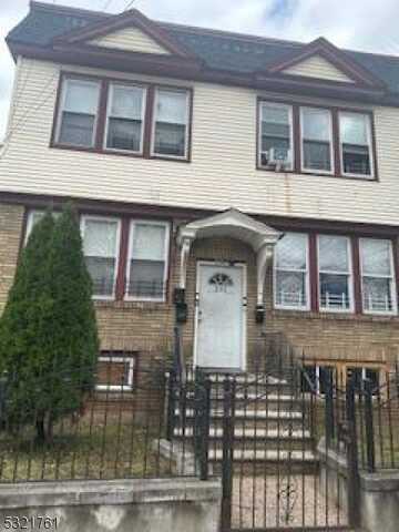 231 Alexander St, Newark, NJ 07106