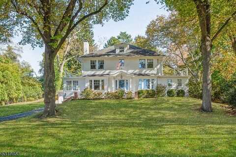 48 Division Ave, Summit, NJ 07901