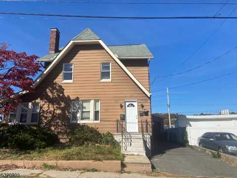 5 Garfield Pl, Totowa, NJ 07512