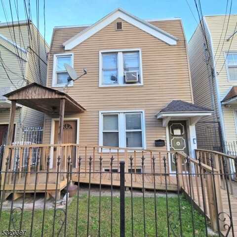 511 N 6th St, Newark, NJ 07107