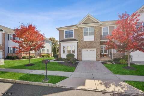 44 Clifford Cir, Franklin, NJ 08873