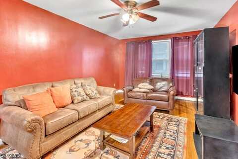 19-31 Lyons Ave, Newark, NJ 07112