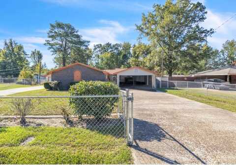 114 Tabatha Ln, Columbus, MS 39702