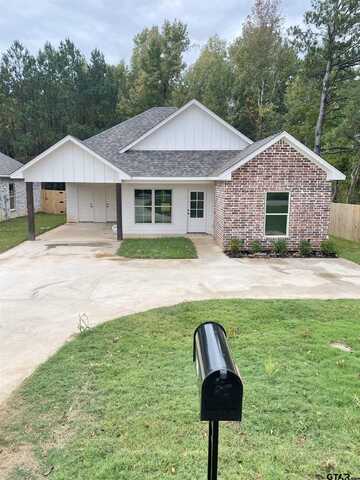 418 W Ross Street, Troup, TX 75789