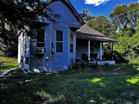 1007 W Kolstad Street, Palestine, TX 75801