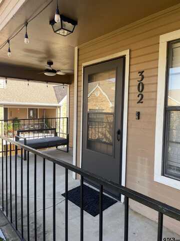 400 W Southtown #302, Tyler, TX 75703