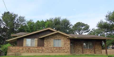 2801 Apache Trail, Tyler, TX 75707