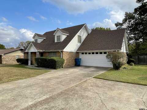 512 E Magnolia, Mount Pleasant, TX 75455