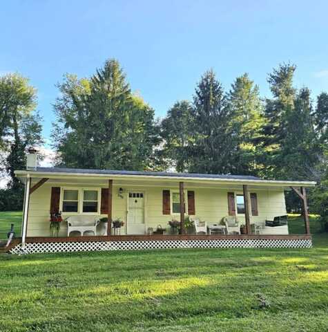 290 Reynolds Subdivision Rd, Frankford, WV 24938