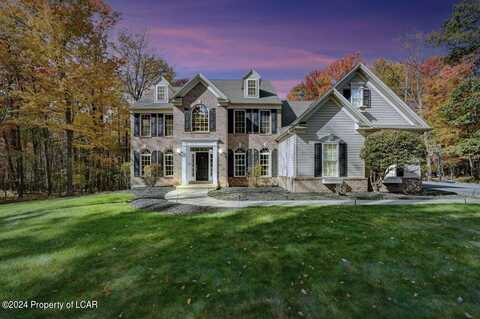 714 Ice House Drive, Mountain Top, PA 18707