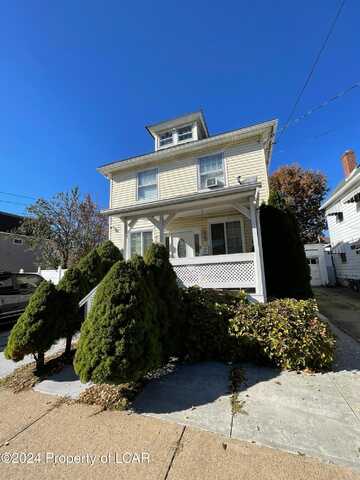 221 Sambourne Street, Beach Haven, PA 18701