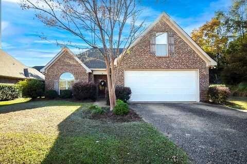 5 Chanticleer Cir., Hattiesburg, MS 39402