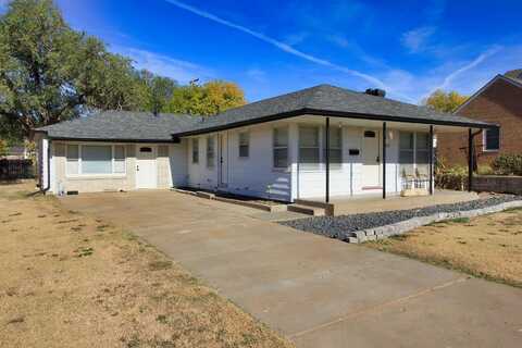 207 E 18th, Hays, KS 67601