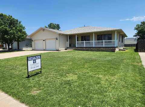 1704 Wheatland, Hays, KS 67601