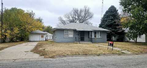 802 Madison Street South, Plainville, KS 67663