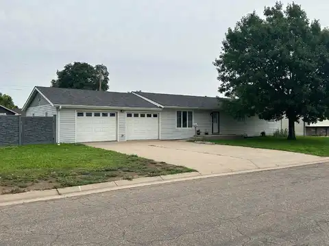 356 W 5th St, Kinsley, KS 67547