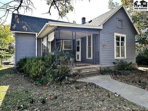 409 E Avenue B, Hutchinson, KS 67501