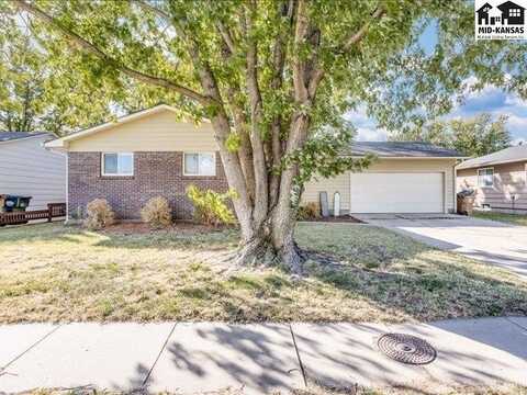 1305 E 26th Ave, Hutchinson, KS 67502