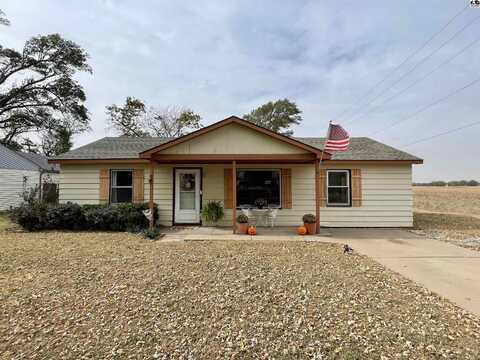 311 N Hutchinson Ave, Haven, KS 67543