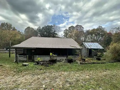 1280 Sunnyside Road, Fort Gay, WV 25514