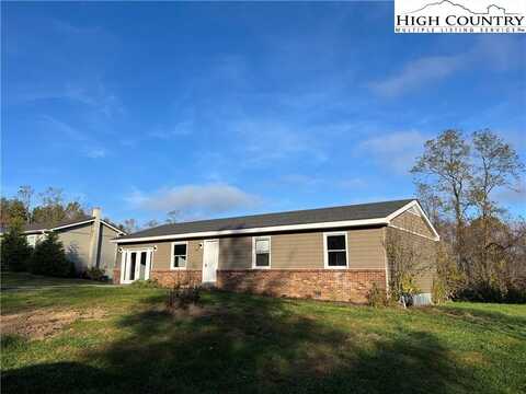 382 Hardaman Circle, Boone, NC 28607