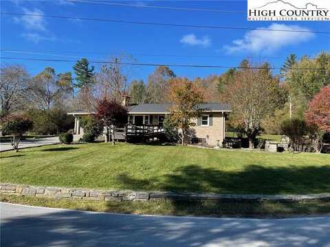 776 Possum Hollow Road, Blowing Rock, NC 28605