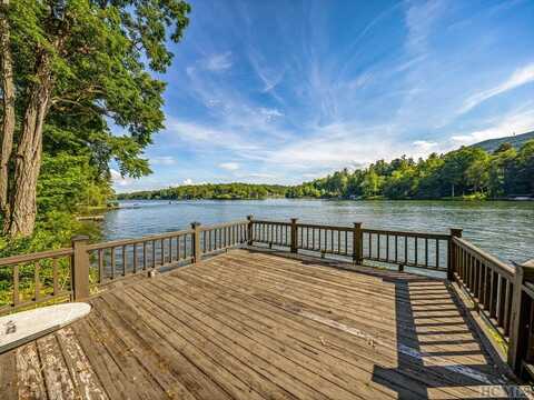 1923 Cold Mountain Road, Lake Toxaway, NC 28747