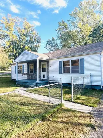 1405 SHAWNEE DRIVE, HOPKINSVILLE, KY 42240