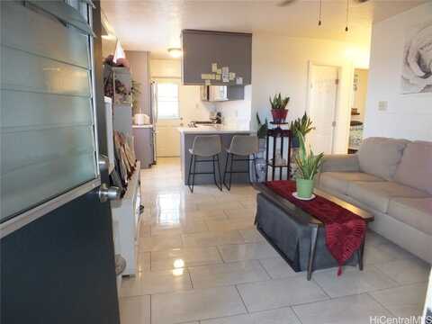 828 Puuhale Road, Honolulu, HI 96819