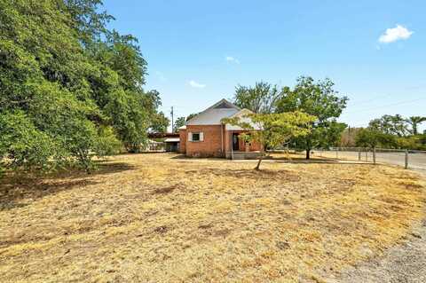 807 N Main Street, Liberty Hill, TX 78642