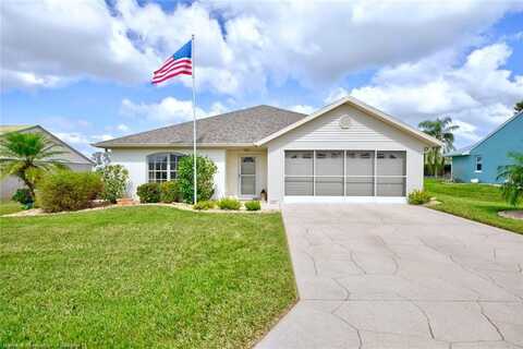 307 W Peabody Circle, Avon Park, FL 33825