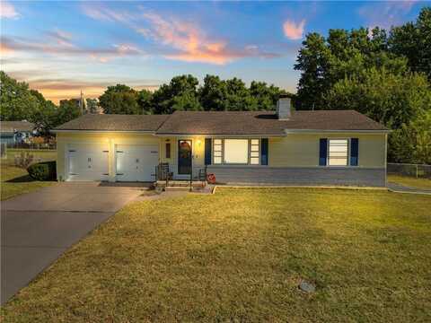 4343 Ridgeway Avenue, Kansas City, MO 64133