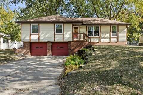 2107 S Park Avenue, Oak Grove, MO 64075