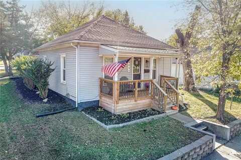 409 N Silver Street, Paola, KS 66071