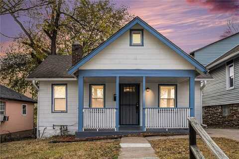 4224 Monroe Avenue, Kansas City, MO 64130