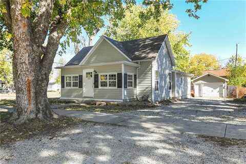 103 Locust Street, Wellsville, KS 66092