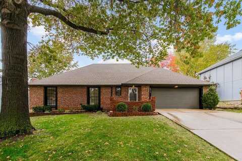 6910 Caenen Avenue, Shawnee, KS 66216