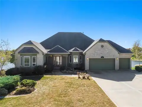 15013 Lake Side Drive, Basehor, KS 66007