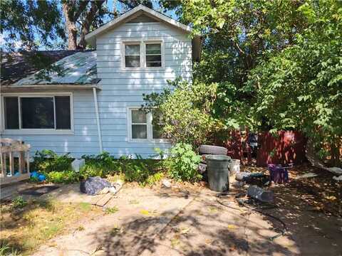 2300 Woodend Avenue, Kansas City, KS 66106