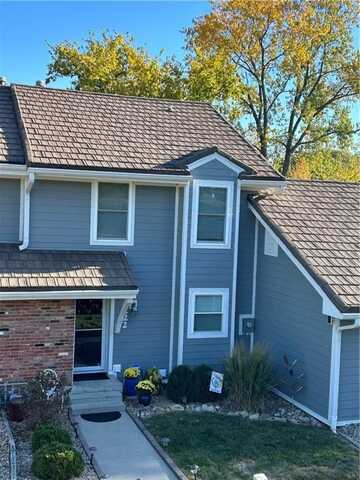 222 NE Bayview Drive, Lees Summit, MO 64064