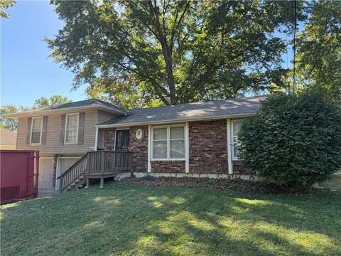 9014 Hunter Street, Kansas City, MO 64138