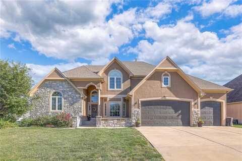 290 SW Point Shore Drive, Lees Summit, MO 64082