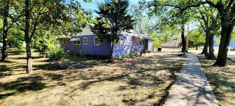 1220 Osage Street, Humboldt, KS 66748