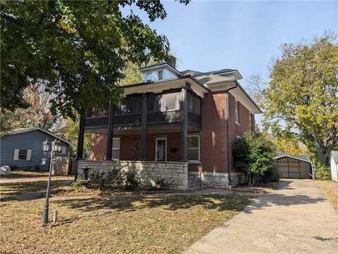 612 W Cherry Street, Nevada, MO 64772