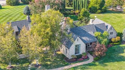 10400 Howe Lane, Leawood, KS 66206