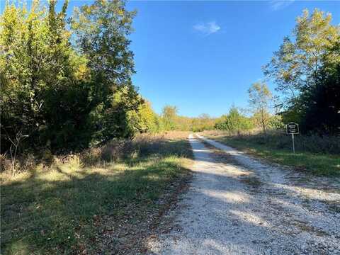 33895 Oak Grove Road, Paola, KS 66071