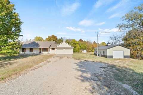 25112 S John Road, Harrisonville, MO 64701