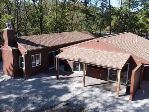 142 Spruce Drive, Linn Valley, KS 66040