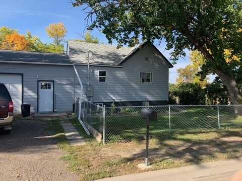 1734 1st ST, Havre, MT 59501